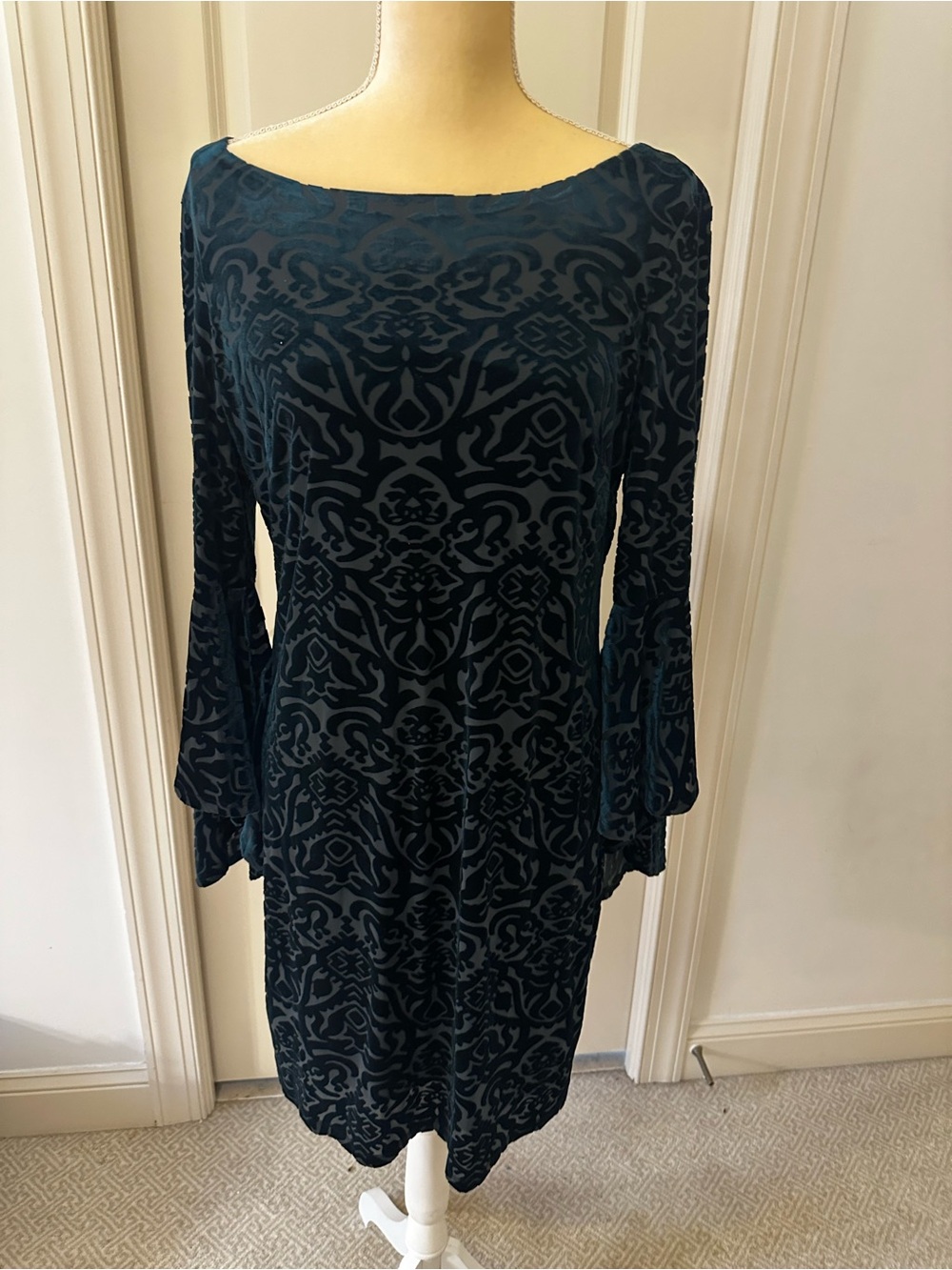 Eliza J Emerald Green Patterned Burnout Velvet-Texture Boatneck Dress 12